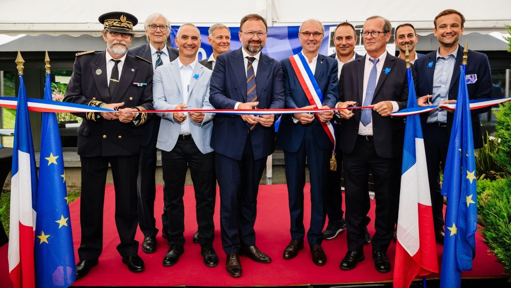 Heliup installe son unité de production en Isère