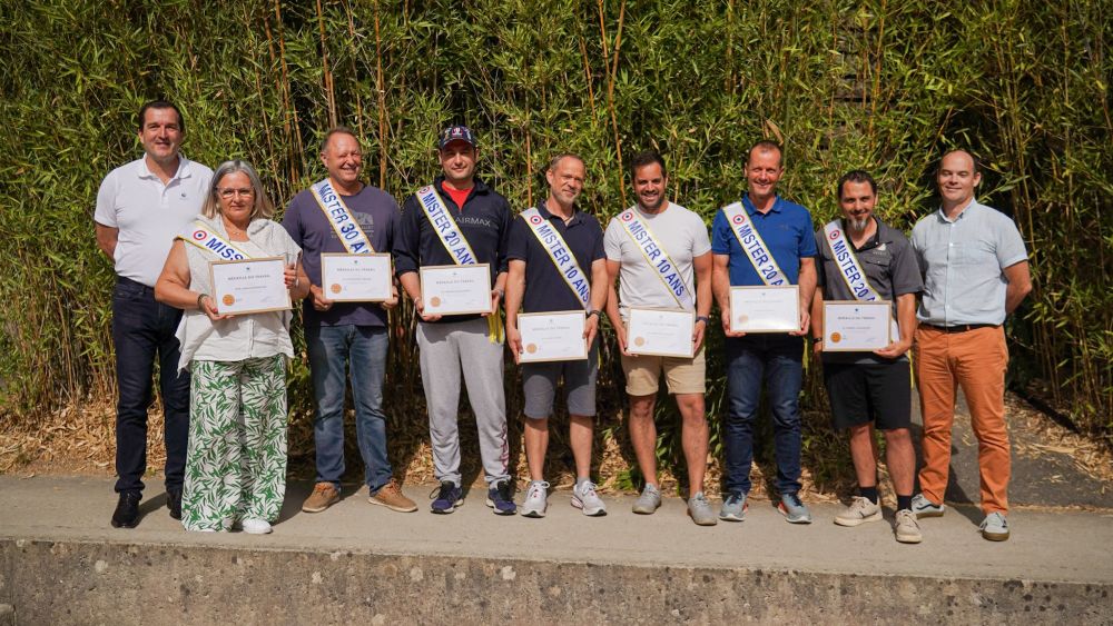 Industrie : médailles du travail chez Wearth Group