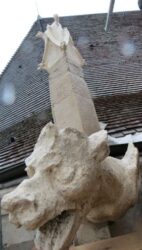 Notre-Dame Bourg, pinacle et gargouille