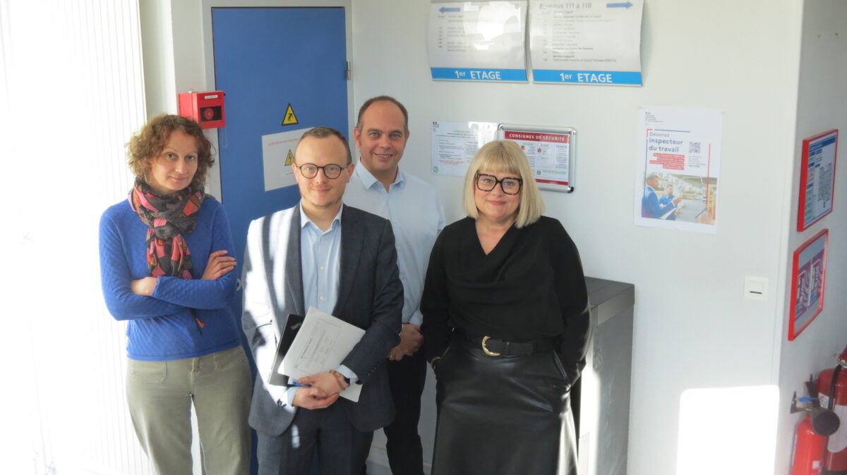 Olivier Paternoster (au centre), DDETS, et son adjointe, Audrey Chahine, au côté des responsables d'unités de contrôle de l'inspection du travail, Soizic Corbinais et Cédric Brisson.