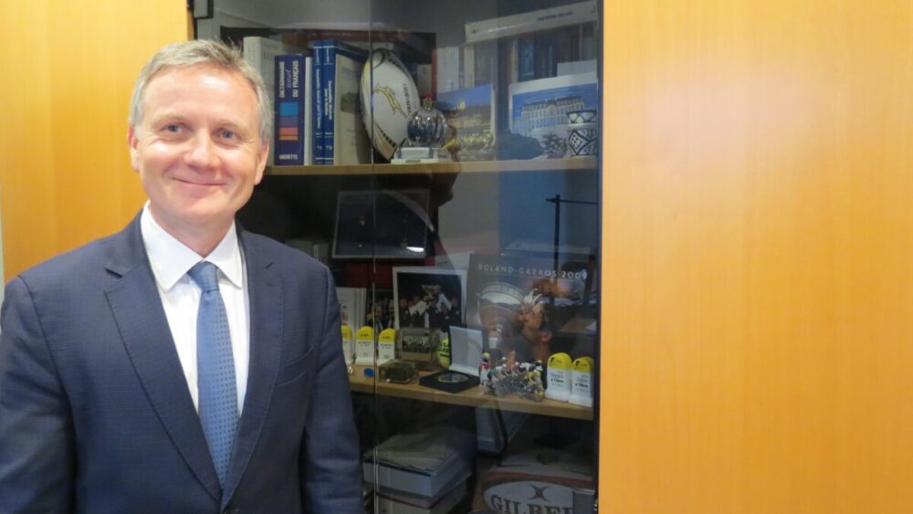 François Desprat : « Des professionnels du traitement des difficultés des entreprises »