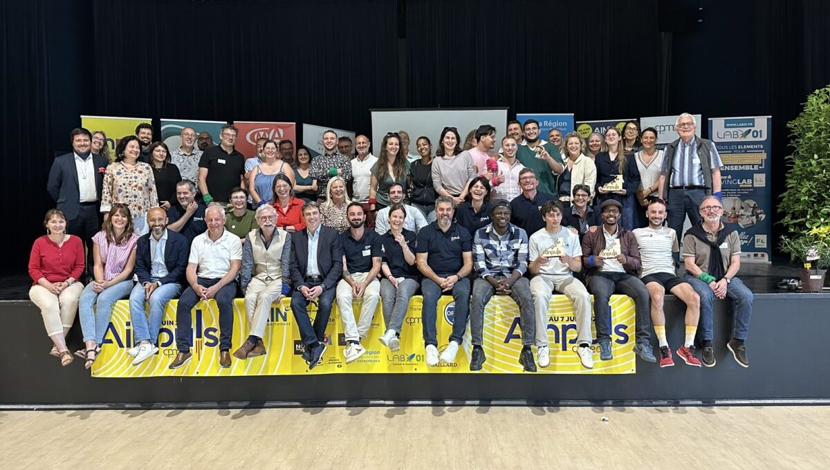 Les lauréats, coachs et sponsors de la 8e édition d'Ainpuls. © CPME 01
