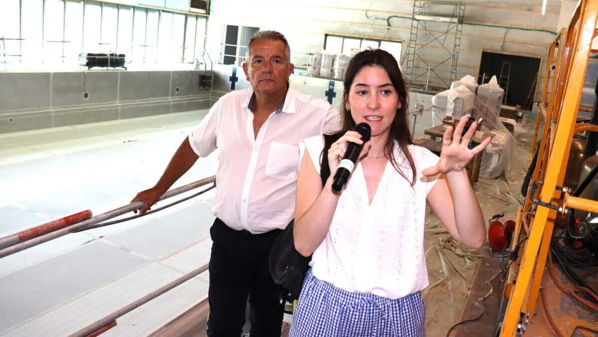 Visite du chantier du centre nautique de Belley, en cours de réhabilitation. © Carole Muet