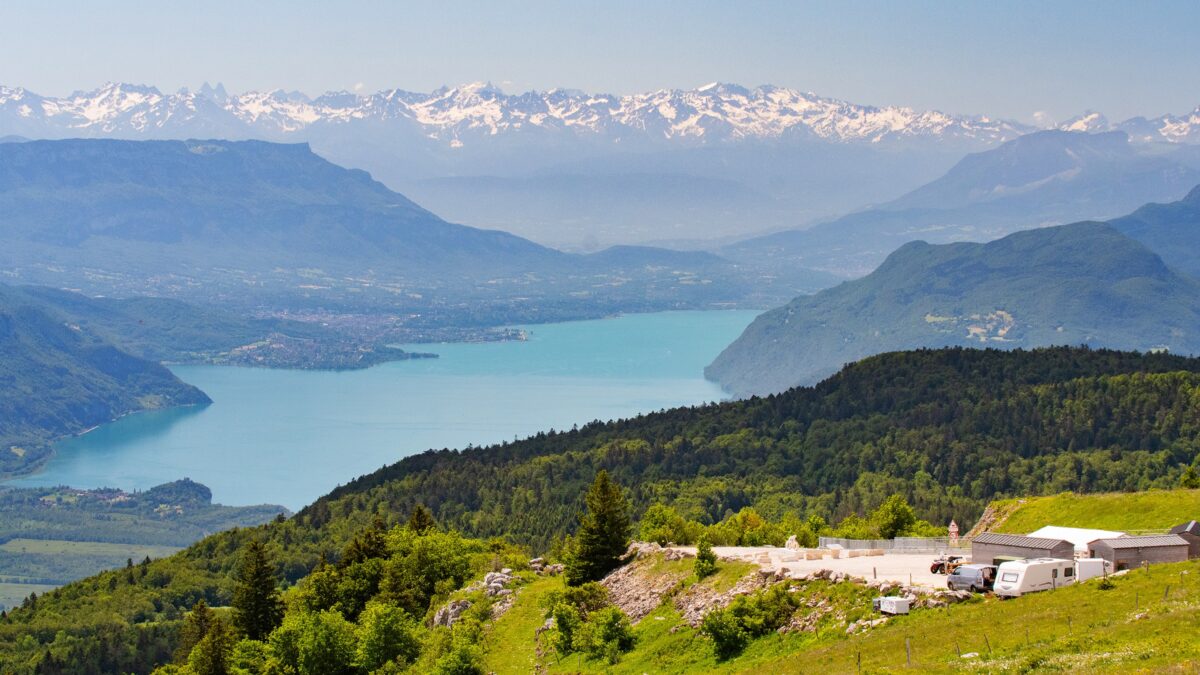 Le col du Grand Colombier © Laurent Madelon, OT Bugey Sud Grand Colombier.
