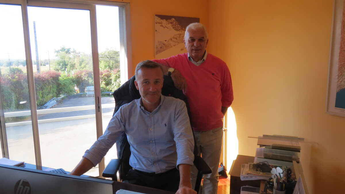 Patrice Jourdan et son beau-père, Bernard Giroud, à qui il a repris l'entreprise en 2006.