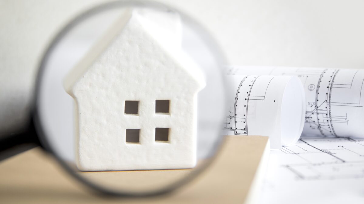 Recherche logement © Magnific.com