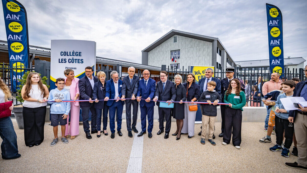Inauguration du collège des Côtes à Péronnas. © Département de l'Ain
