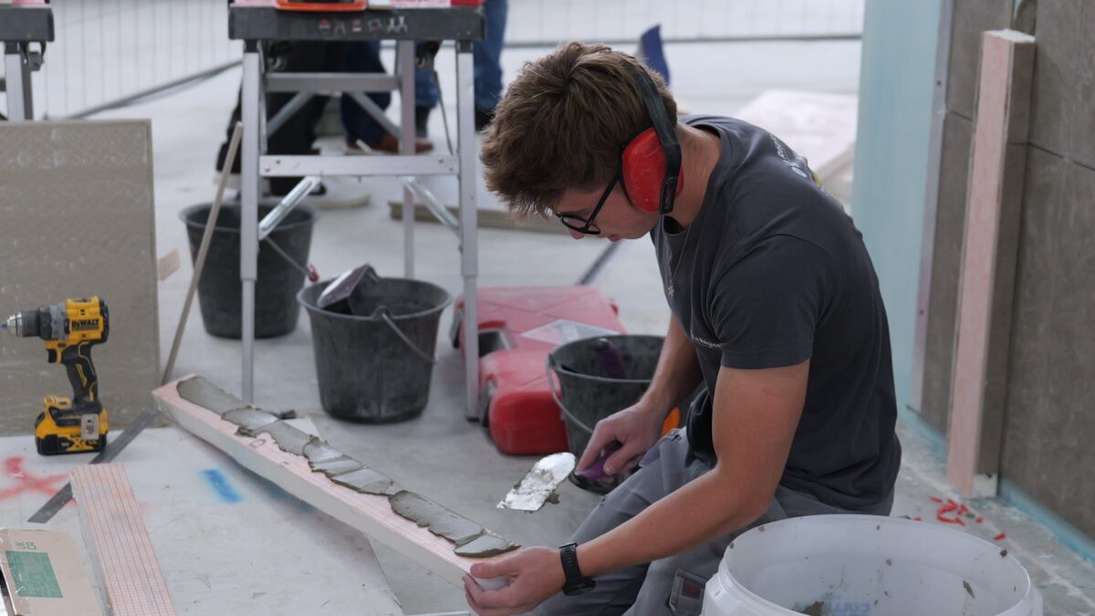 Les Worldskills en carrelage au CFA BTP Ain. © BTP CFA Aura